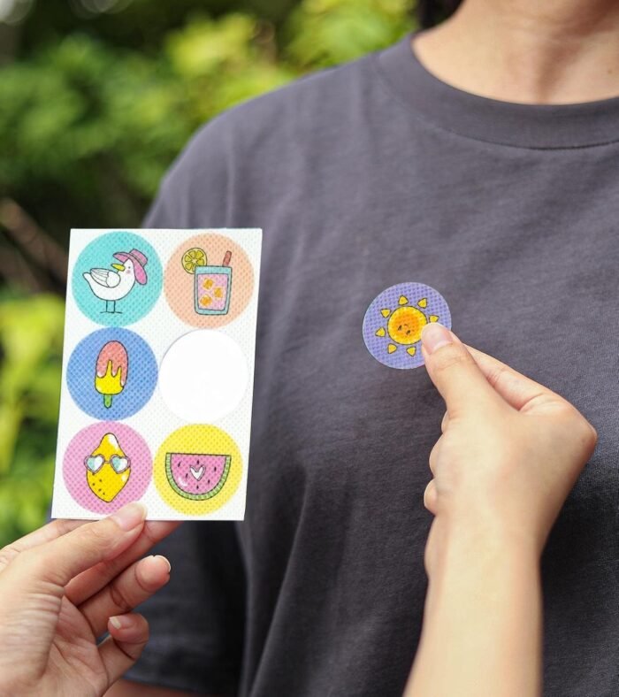 عرض 2 قطعة لاصقات طاردة للناموس والحشرات للأطفال – طبيعية وآمنة عرض 2 قطعة لاصقات طاردة للناموس والحشرات للأطفال – طبيعية وآمنة